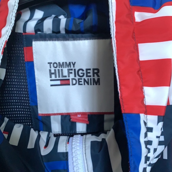 NWOT Tommy Hilfiger Windbreaker - Picture 3 of 3